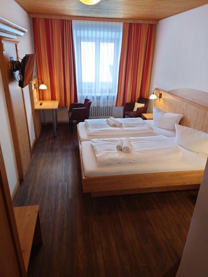 Gasthof Pension Altwirt Sachsenkam Экстерьер фото
