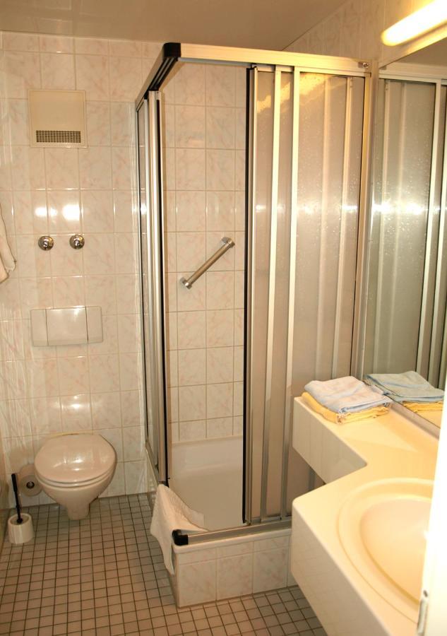 Gasthof Pension Altwirt Sachsenkam Экстерьер фото